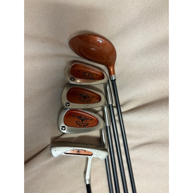 Junior TaylorMade Burner Right Handed Clubs (Full Set) Junior 5 Pieces (Used)