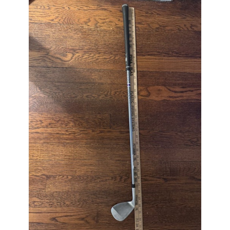 Junior Wilson Right Handed Wedge Junior Graphite Shaft (Used)