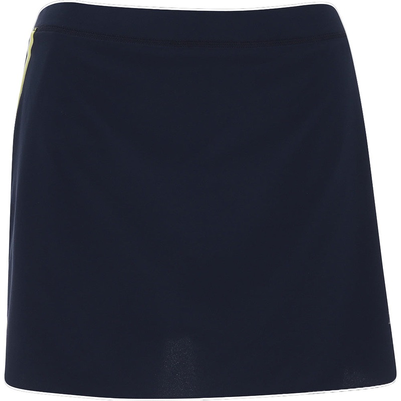 Women’s Snapped Placket Performance Skort