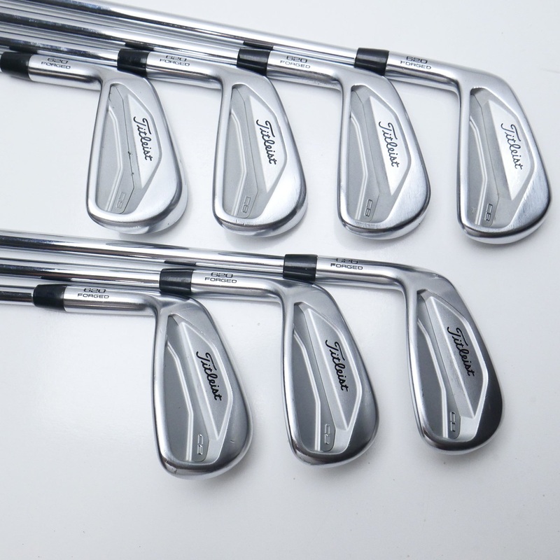 Used Titleist 620 CB Iron Set / 4 – PW / X-Stiff Flex / Left-Handed