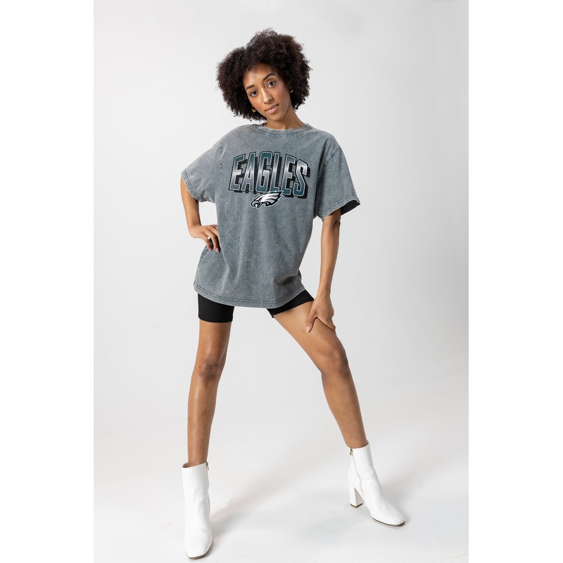 PHILADELPHIA EAGLES Peak Performance Oversized Crewneck Tee