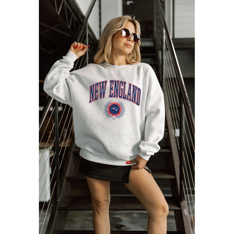 NEW ENGLAND PATRIOTS TRADITION REFINED PREMIUM FLEECE CREWNECK PULLOVER