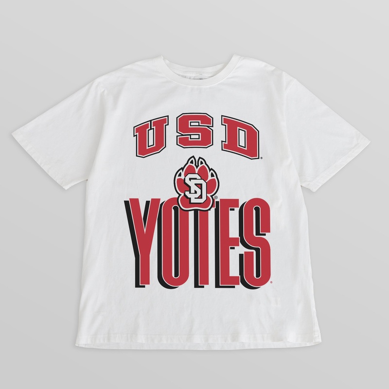 SOUTH DAKOTA COYOTES FIERCE FOCUS WASHED RELAXED FIT TEE