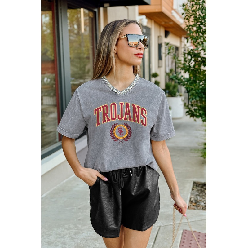 USC TROJANS ICONIC EDGE RHINESTONE TRIM V-NECK TEE