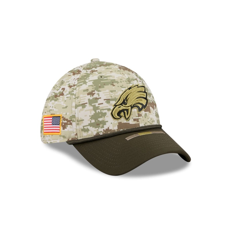Philadelphia Eagles 2025 Salute to Service Digi Camo 39THIRTY Stretch Fit Hat